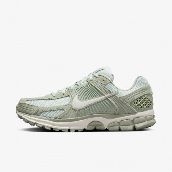 NIKE Pantofi Sport Vomero 5 