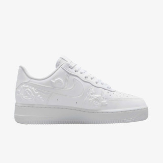 NIKE Pantofi Sport WMNS AIR FORCE 1 '07 SE 