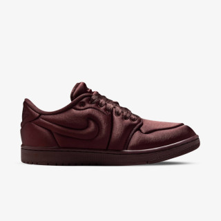 NIKE Pantofi Sport WMNS AIR JORDAN 1 MM LOW V2 