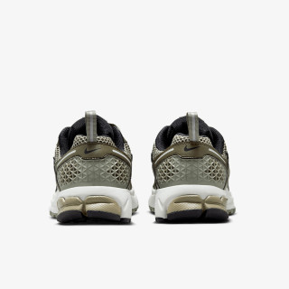 NIKE Pantofi Sport Vomero 5 