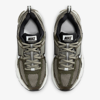 NIKE Pantofi Sport Vomero 5 