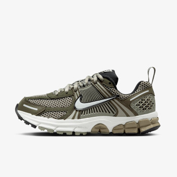 NIKE Pantofi Sport VOMERO 5 BG 