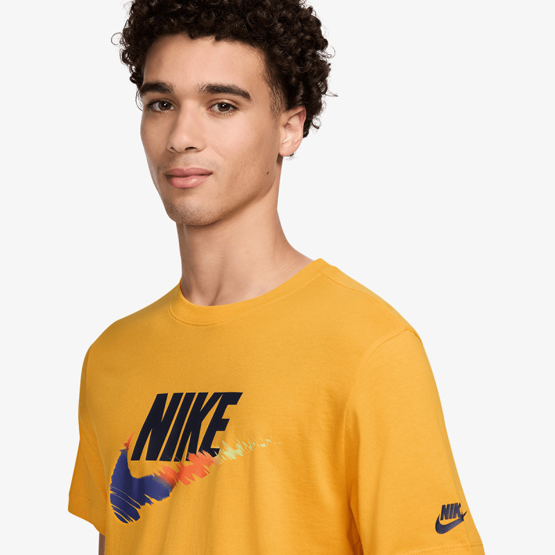 NIKE Tricouri Sportswear 
