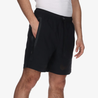 NIKE Pantaloni scurti Tech 