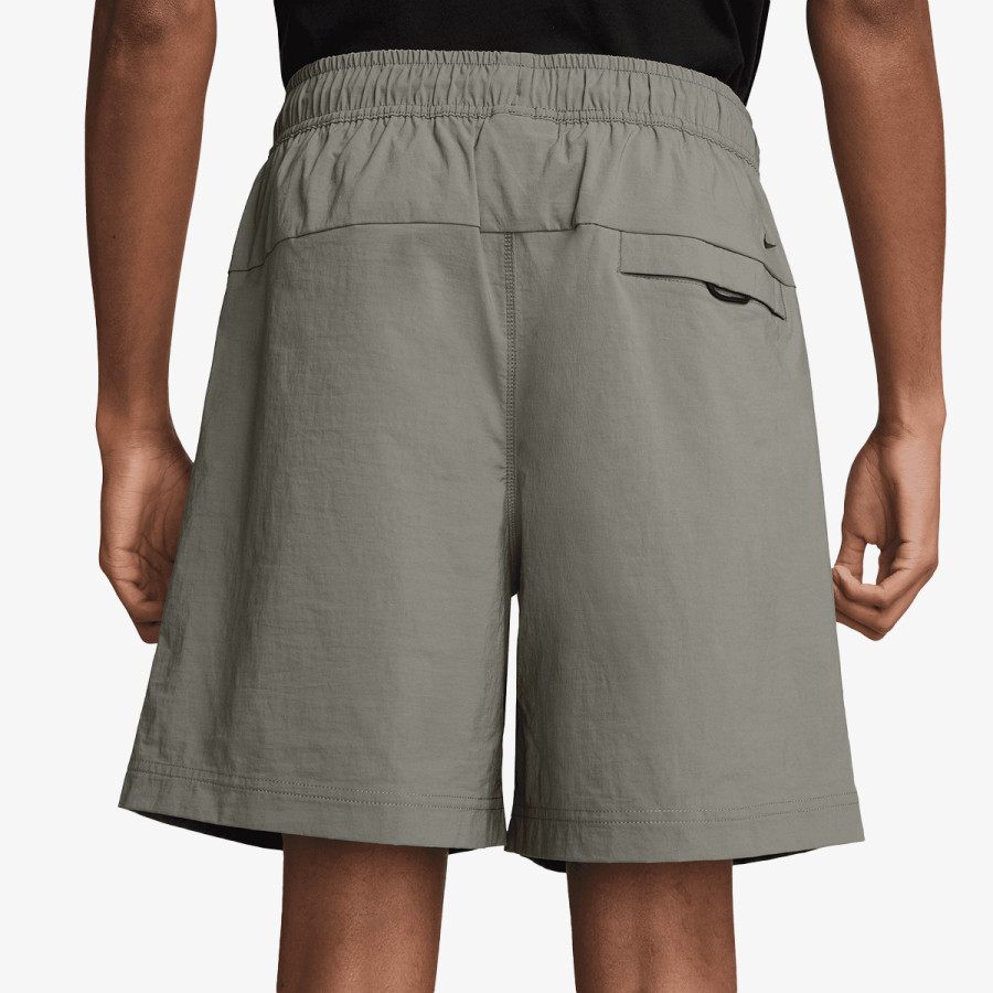 NIKE Pantaloni scurti Tech 