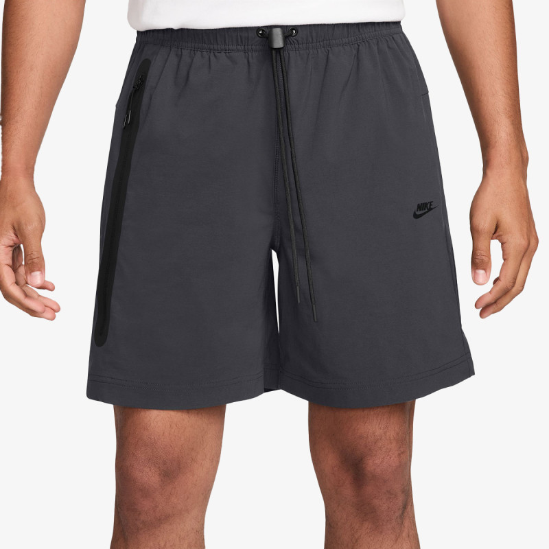NIKE Pantaloni scurti Tech 