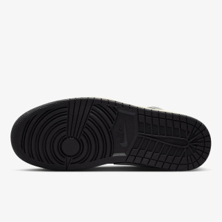 NIKE Pantofi Sport AIR JORDAN 1 LOW SE 