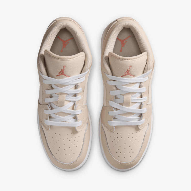 NIKE Pantofi Sport AIR JORDAN 1 LOW SE UNI2 BG 