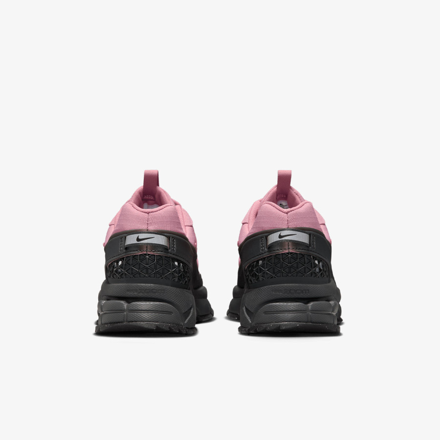 NIKE Pantofi Sport W NIKE ZOOM VOMERO ROAM 
