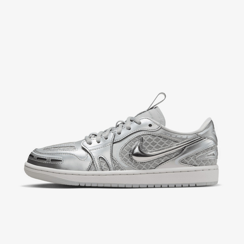 NIKE Pantofi Sport WMNS AIR JORDAN 1 MM LOW V3 