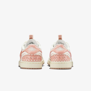 NIKE Pantofi Sport WMNS AIR JORDAN 1 MM LOW V3 