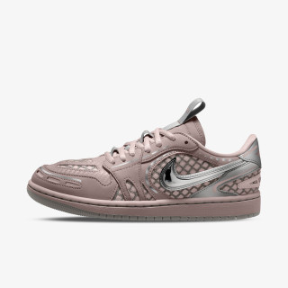 NIKE Pantofi Sport WMNS AIR JORDAN 1 MM LOW V3 