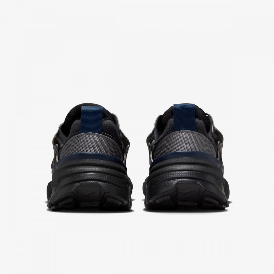 NIKE Pantofi Sport NIKE V2K RUN UT 