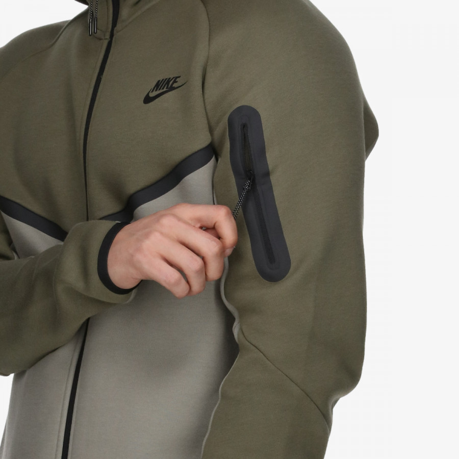 NIKE Hanorace Tech 