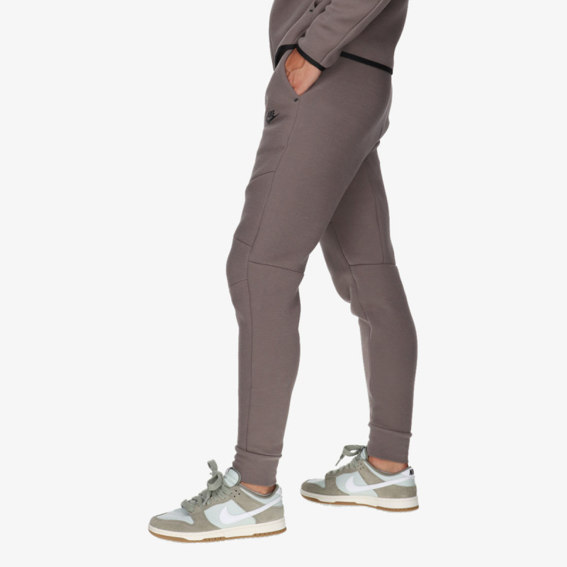 NIKE Pantaloni de trening M NK TCH FLC JGGR 