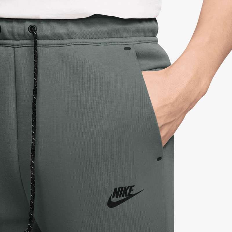NIKE Pantaloni de trening M NK TCH FLC JGGR 