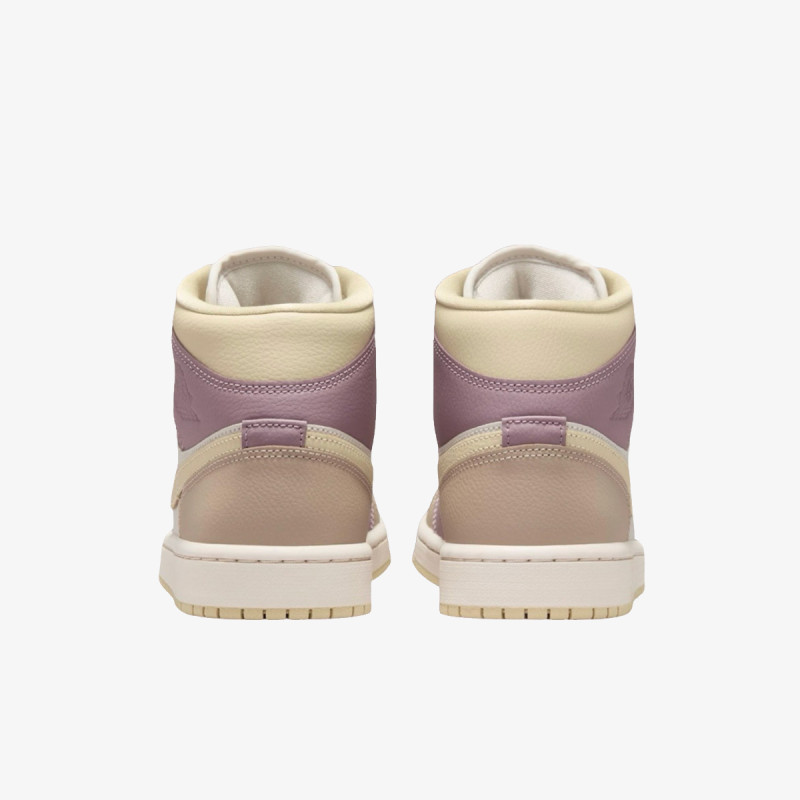 NIKE Pantofi Sport AIR JORDAN 1 MID 