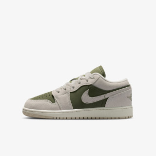 NIKE Pantofi Sport AIR JORDAN 1 LOW SE BG 