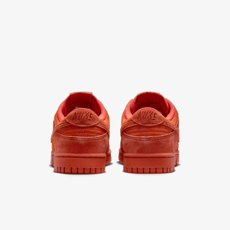 NIKE Pantofi Sport W NIKE DUNK LOW SE SS 