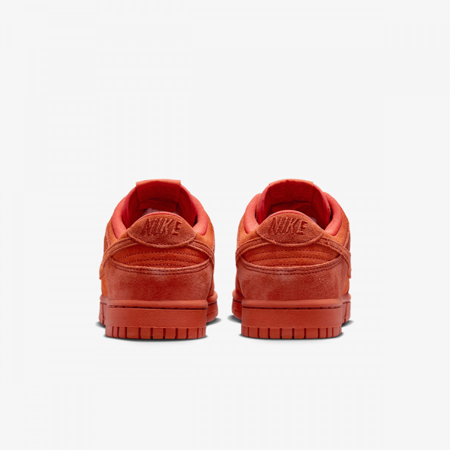 NIKE Pantofi Sport W NIKE DUNK LOW SE SS 