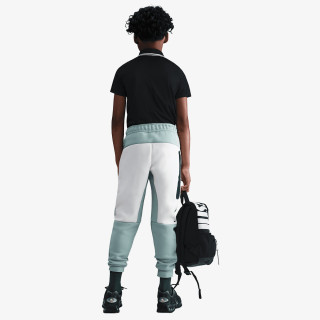 NIKE Pantaloni de trening B NSW TCH FLC JGGR - PD 
