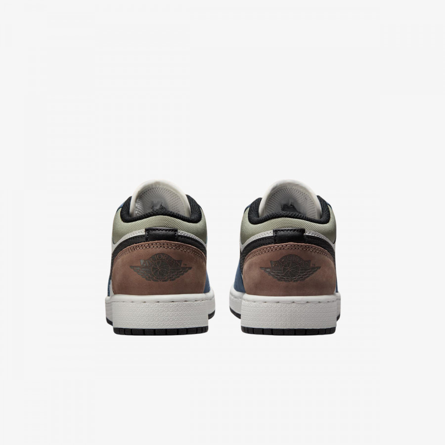 NIKE Pantofi Sport AIR JORDAN 1 LOW BG CN 