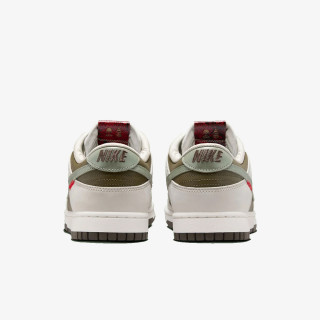 NIKE Pantofi Sport NIKE DUNK LOW RETRO BTTYS CN 