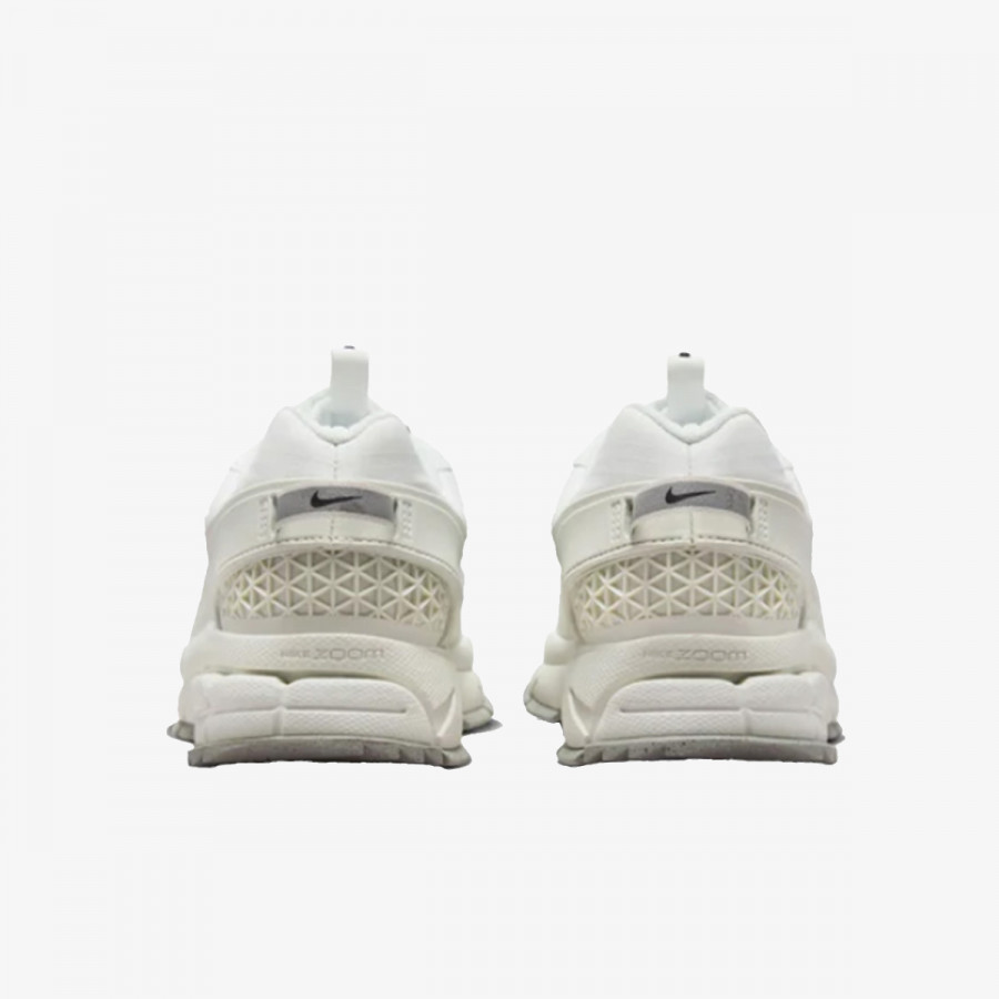 NIKE Pantofi Sport W NIKE ZOOM VOMERO ROAM 