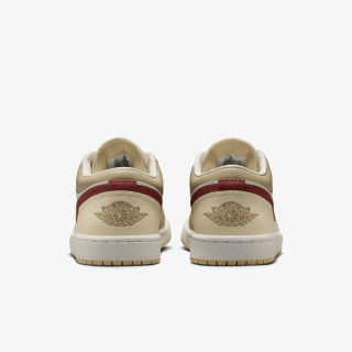NIKE Pantofi Sport WMNS AIR JORDAN 1 LOW CE 