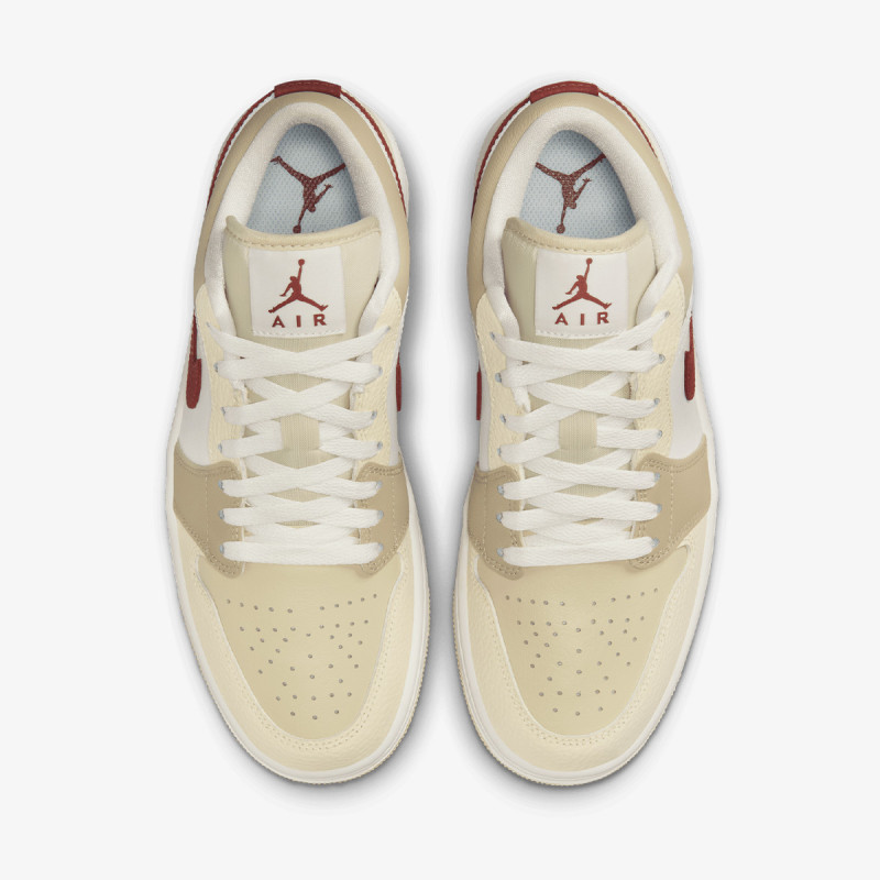 NIKE Pantofi Sport WMNS AIR JORDAN 1 LOW CE 