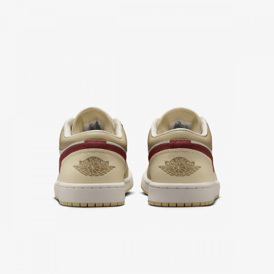 NIKE Pantofi Sport WMNS AIR JORDAN 1 LOW CE 