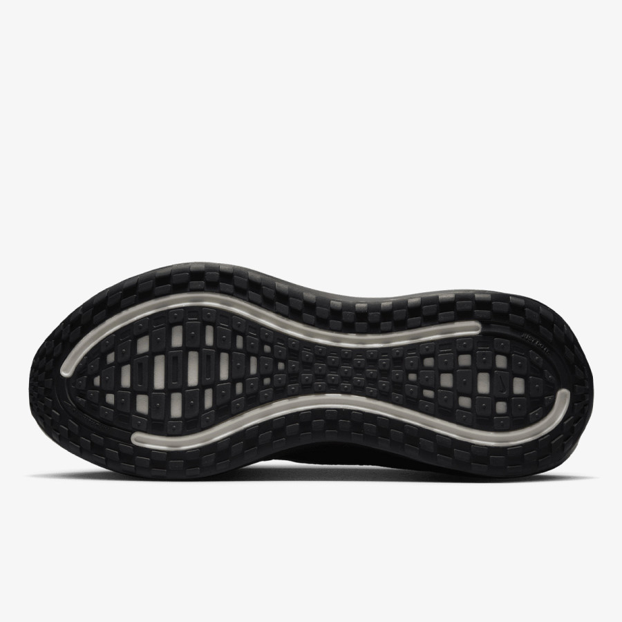 NIKE Pantofi Sport Vomero Plus 