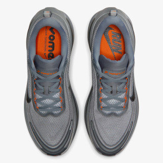 NIKE Pantofi Sport NIKE VOMERO PLUS 