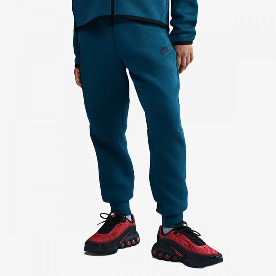 NIKE Pantaloni de trening G NSW TCH FLC JGGR - PD 