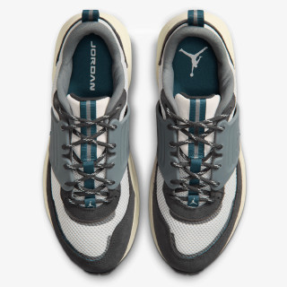 NIKE Pantofi Sport JORDAN TRUNNER O/S 