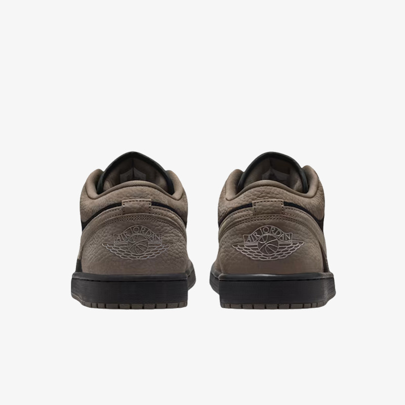 NIKE Pantofi Sport AIR JORDAN 1 LOW SE 