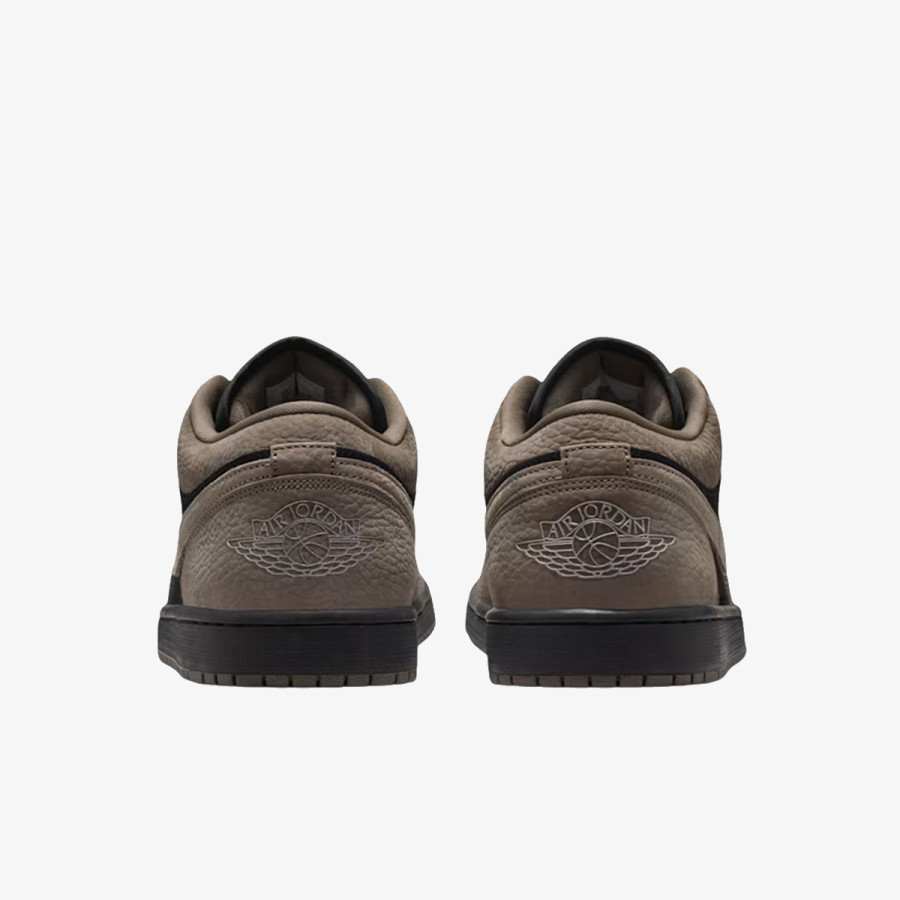 NIKE Pantofi Sport AIR JORDAN 1 LOW SE 