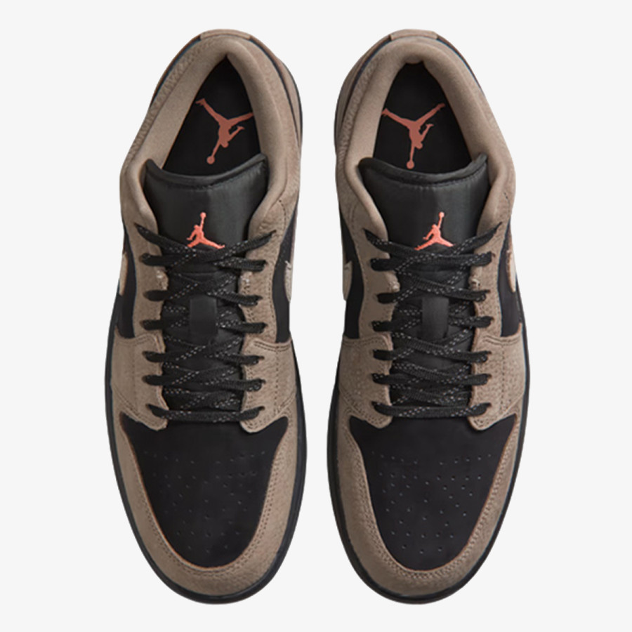 NIKE Pantofi Sport AIR JORDAN 1 LOW SE 