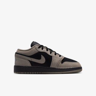 NIKE Pantofi Sport AIR JORDAN 1 LOW SE (GS) 