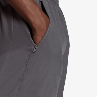 ADIDAS Pantaloni scurti Train essentials 