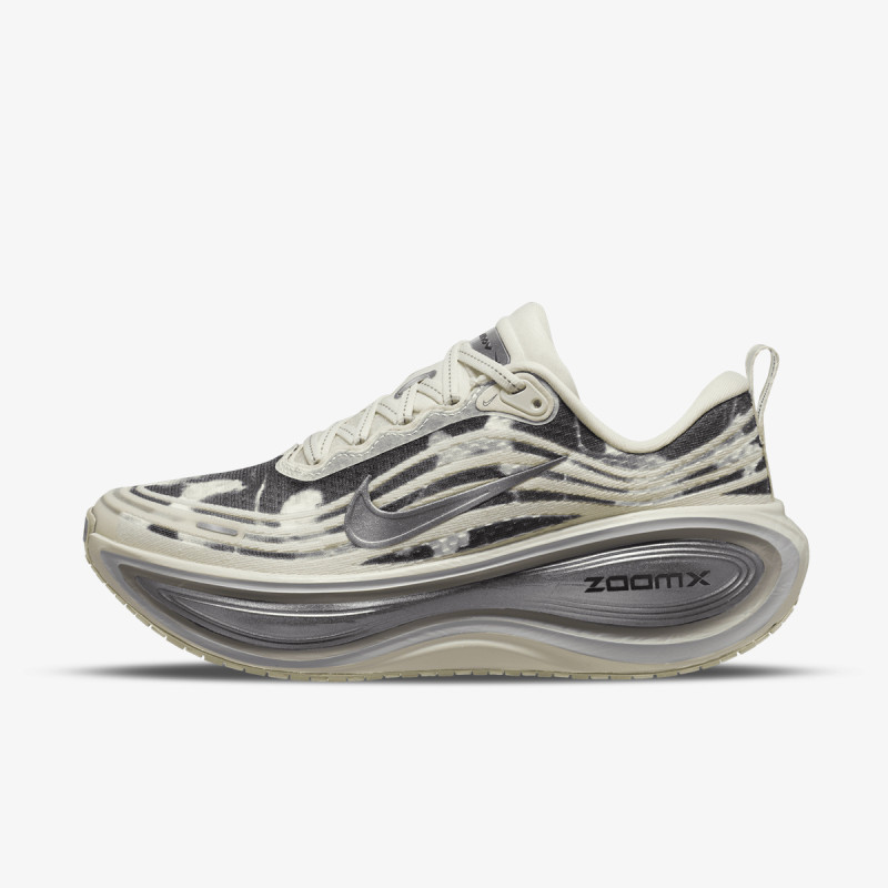 NIKE Pantofi Sport Vomero Plus SE 