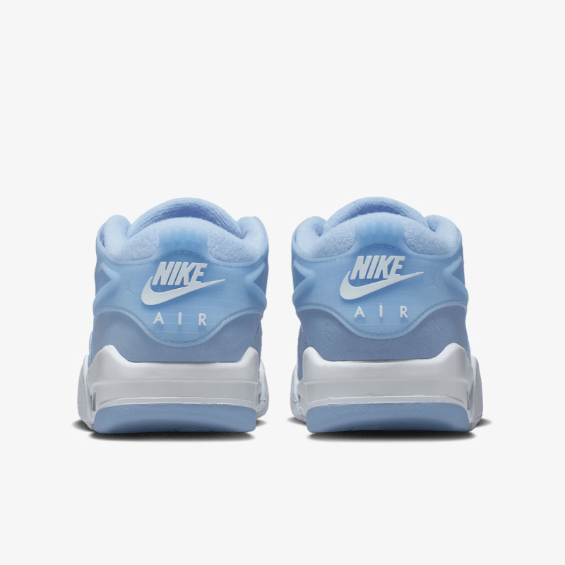 NIKE Pantofi Sport AIR JORDAN 4 RM SE FEM BG 