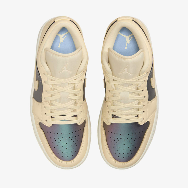NIKE Pantofi Sport WMNS AIR JORDAN 1 LOW SE NA 