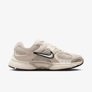 NIKE Pantofi Sport W NIKE V5 RNR 