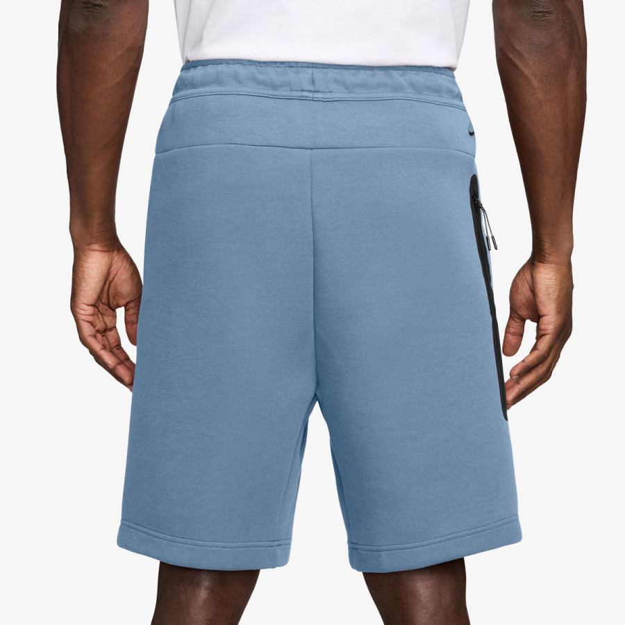 NIKE Pantaloni scurti Tech 