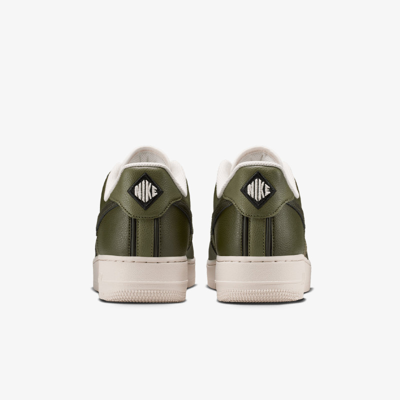 NIKE Pantofi Sport AIR FORCE 1 '07 LV8 SPORT 