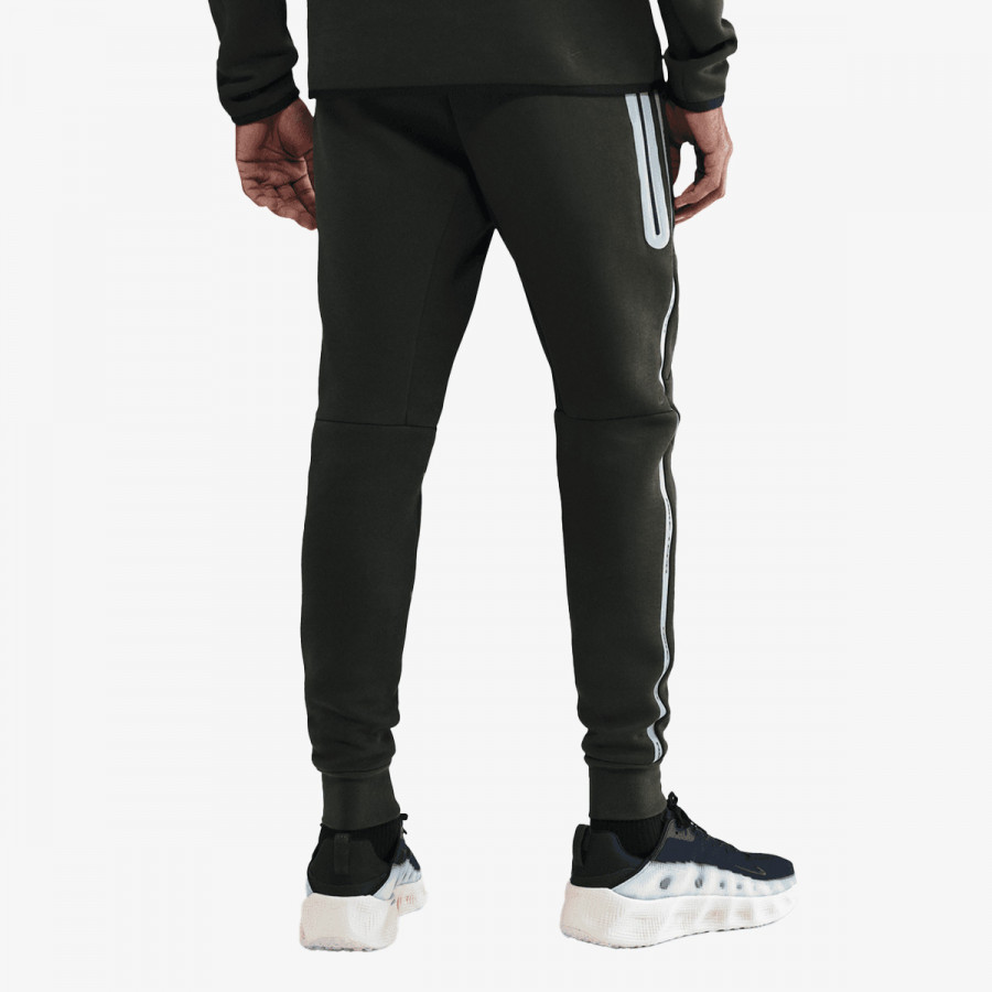 NIKE Pantaloni de trening M NK TECH FLC JGGR PANT REFLEC 
