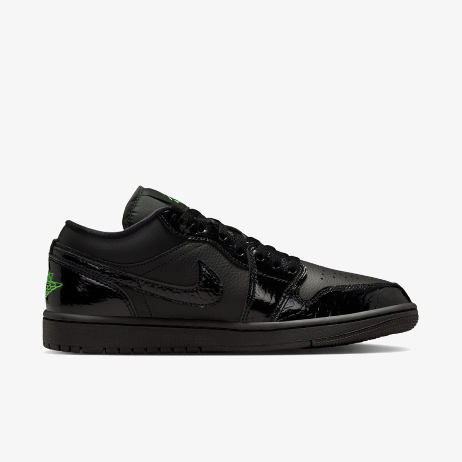 NIKE Pantofi Sport WMNS AIR JORDAN 1 LOW SE NAJ10 