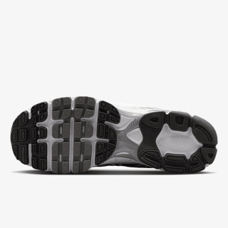 NIKE Pantofi Sport NIKE AIR MAX MOTO 2K 