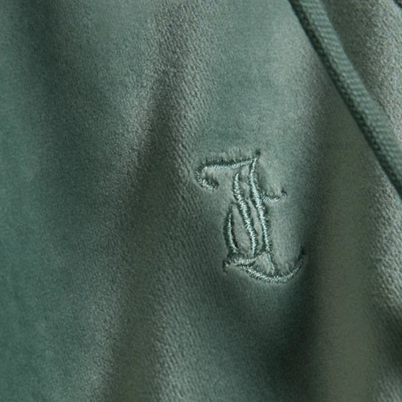 JUICY COUTURE Hanorace ROBERTSON CLASS 